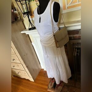 Draper’s  & Damon white sweater tank- a summer must have! Petite large